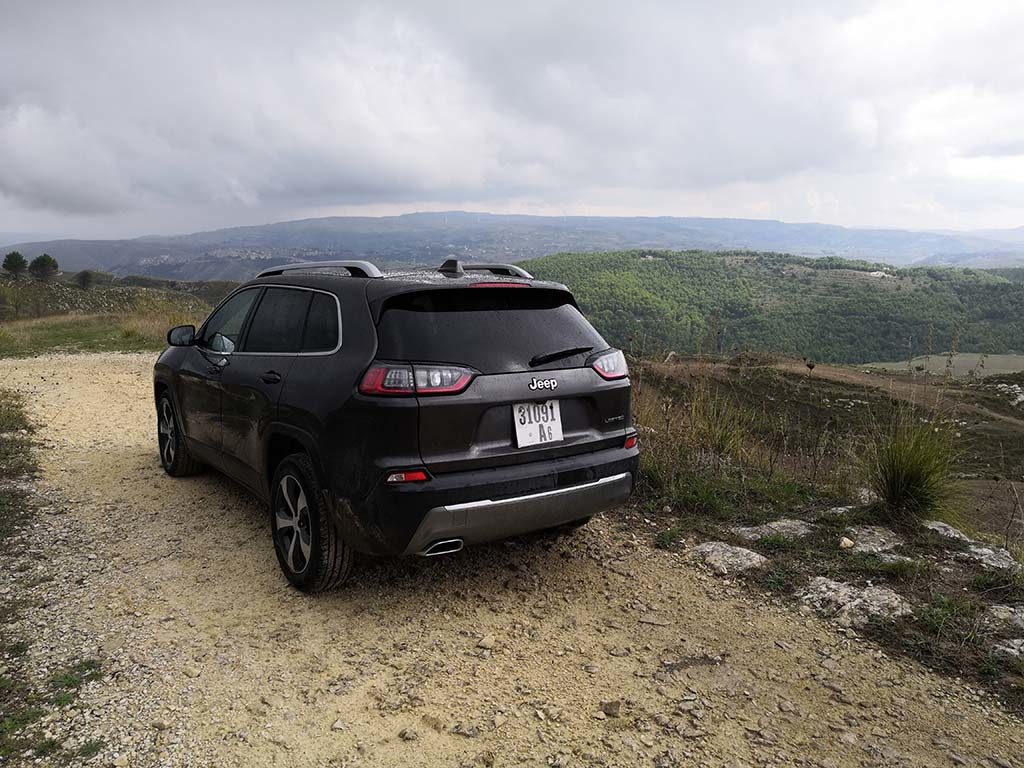 Jeep Cherokee en Sicile