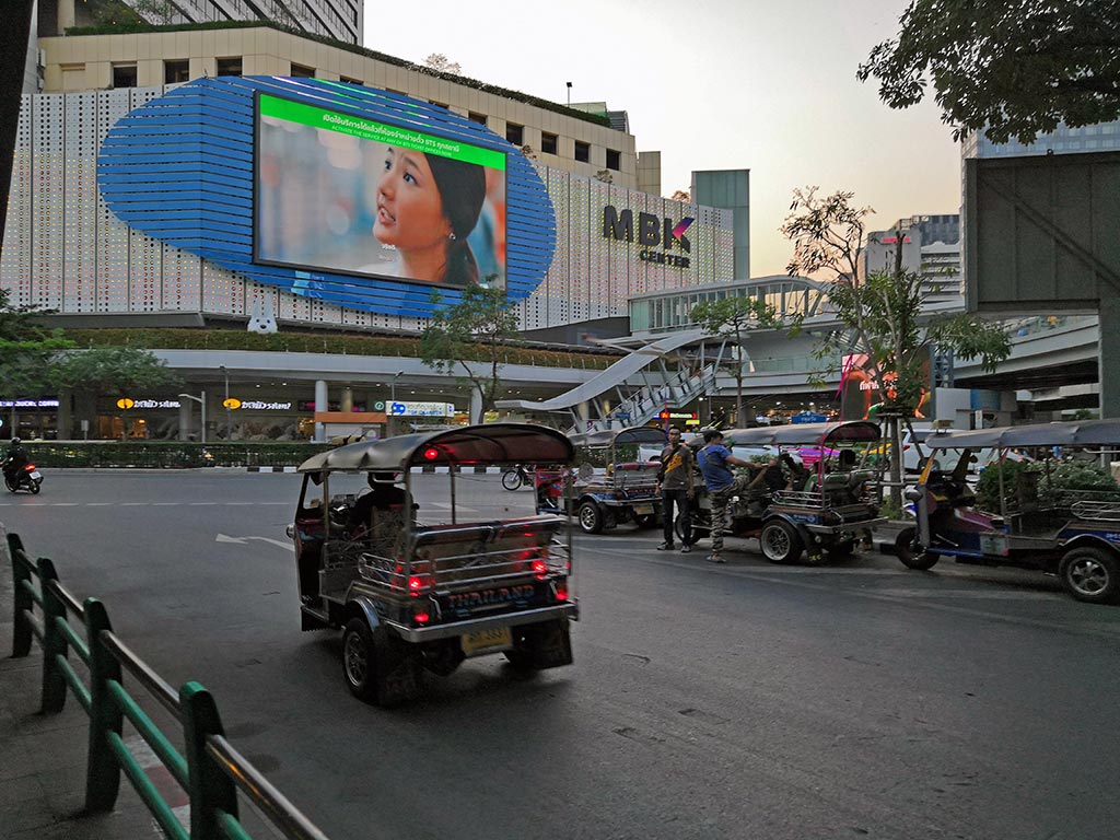 mbk shopping bangkok